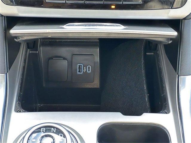 used 2022 Ford Explorer car, priced at $26,900