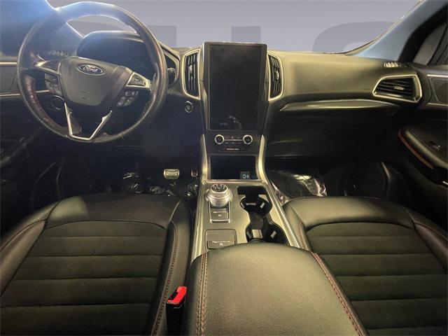 used 2024 Ford Edge car, priced at $28,900