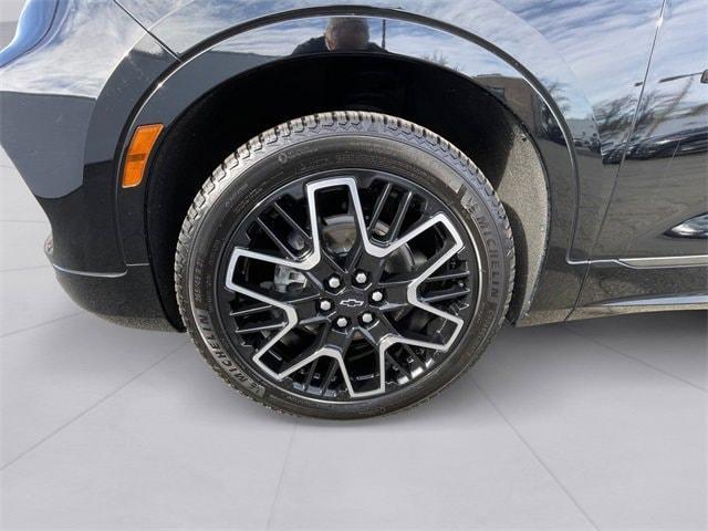 used 2023 Chevrolet Blazer car, priced at $27,900