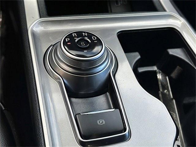 used 2024 Ford Edge car, priced at $20,900