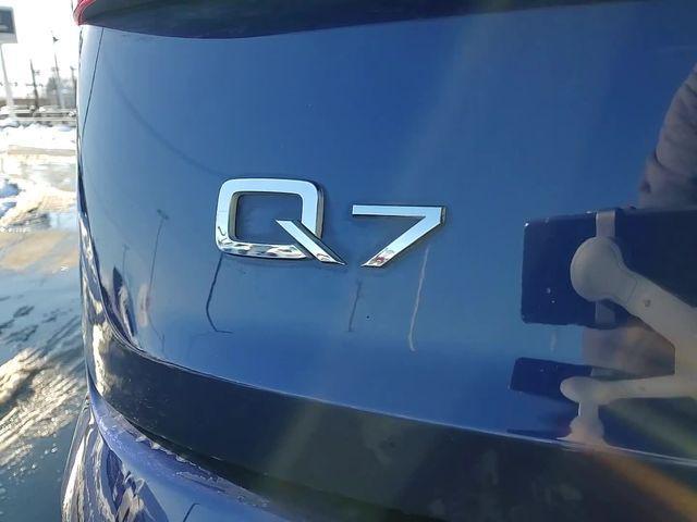 used 2023 Audi Q7 car, priced at $28,000