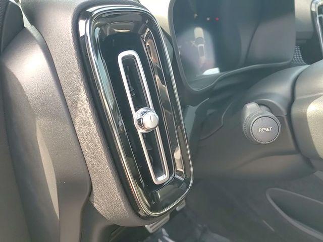 used 2021 Volvo XC40 Recharge Pure Electric car, priced at $20,500