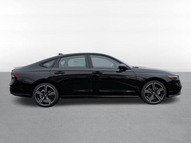 new 2026 Honda Accord Hybrid car, priced at $33,402