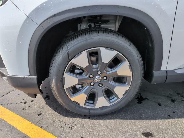 new 2026 Honda Pilot car, priced at $52,457