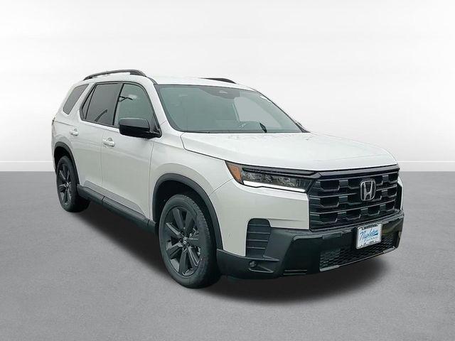 new 2026 Honda Pilot car, priced at $46,687
