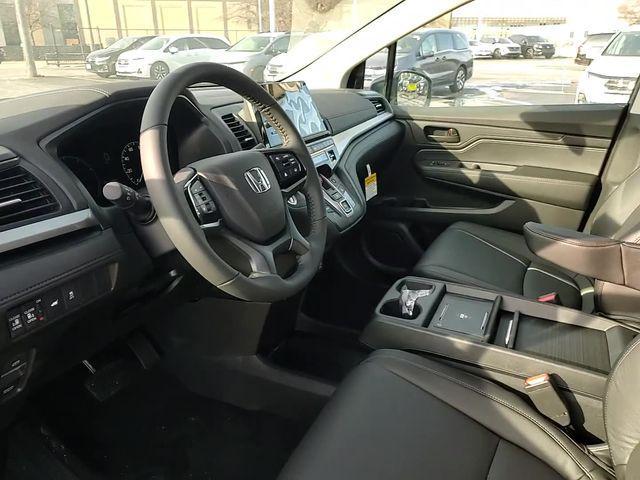 new 2026 Honda Odyssey car, priced at $43,729