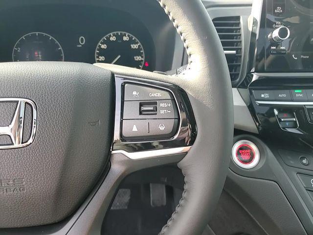 new 2026 Honda Odyssey car, priced at $43,729