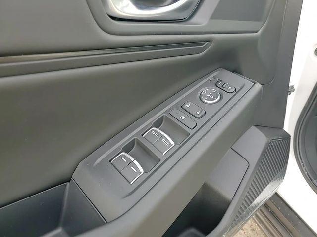 new 2025 Honda Accord car, priced at $31,182