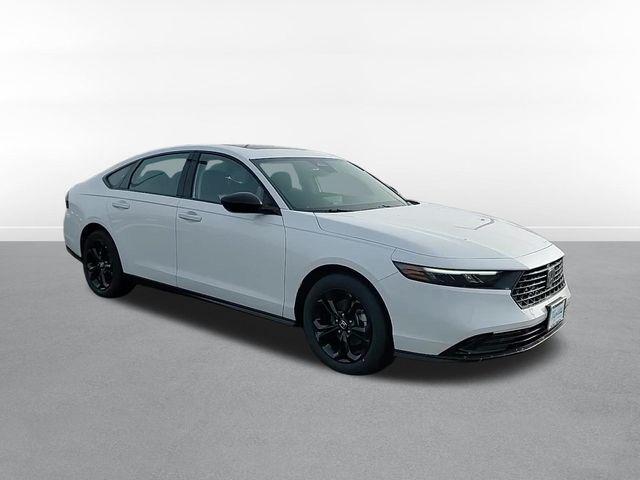 new 2025 Honda Accord car, priced at $31,182
