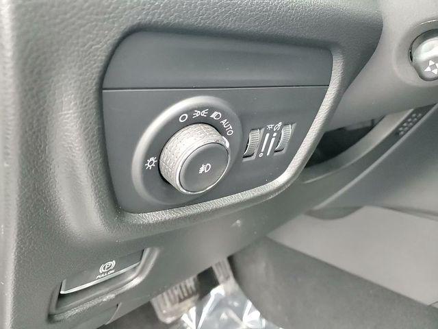 used 2024 Jeep Grand Cherokee L car, priced at $30,050