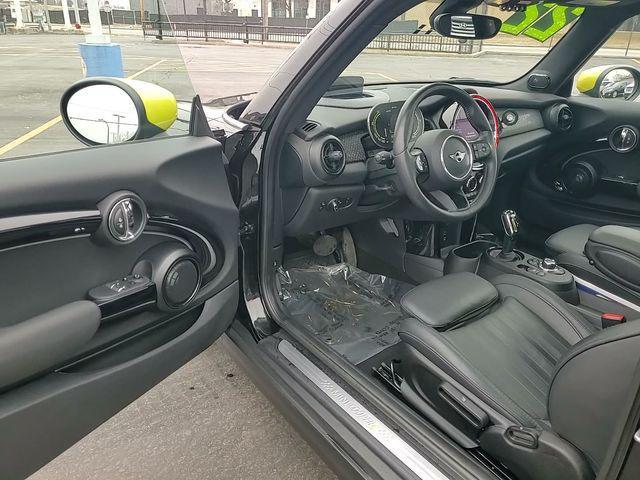 used 2022 MINI Hardtop car, priced at $17,100