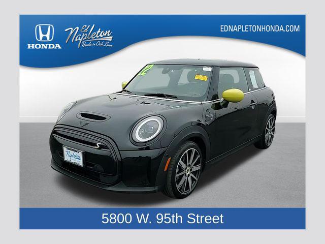 used 2022 MINI Hardtop car, priced at $17,100