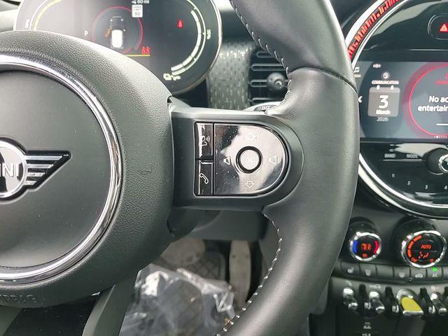 used 2022 MINI Hardtop car, priced at $17,100