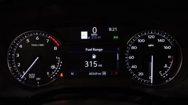 used 2024 Cadillac XT5 car, priced at $33,000