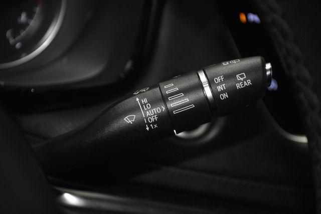 used 2024 Cadillac XT5 car, priced at $33,000