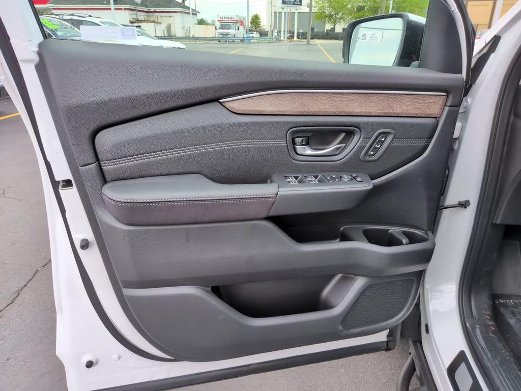 new 2026 Honda Pilot car, priced at $55,461
