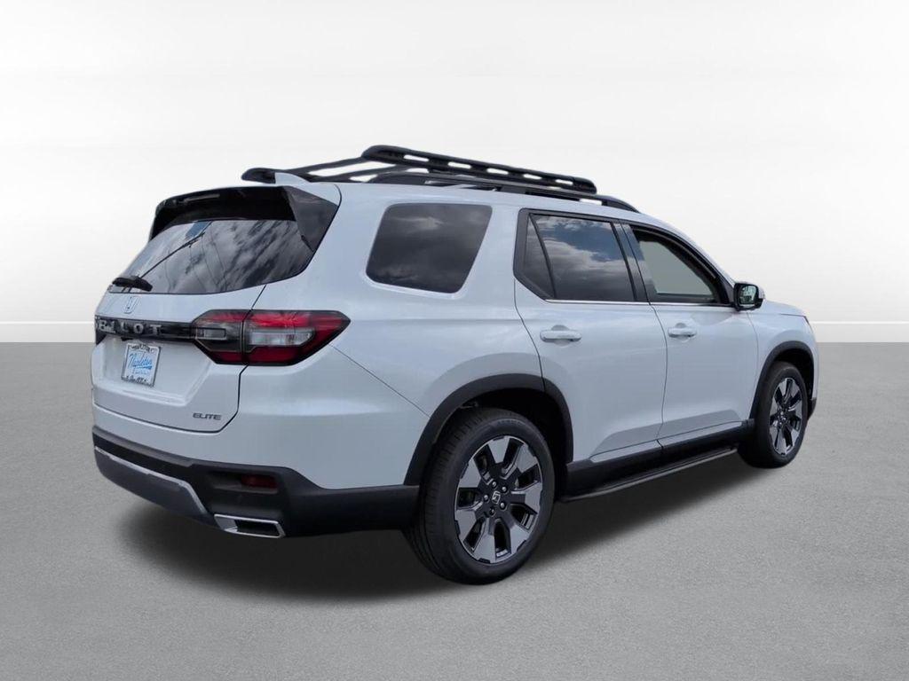 new 2026 Honda Pilot car, priced at $55,461