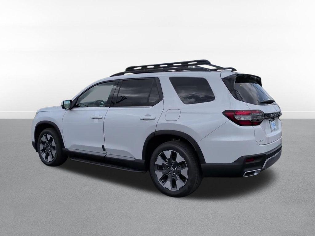 new 2026 Honda Pilot car, priced at $55,461