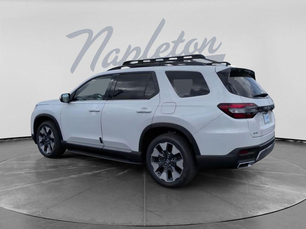 new 2026 Honda Pilot car, priced at $55,461