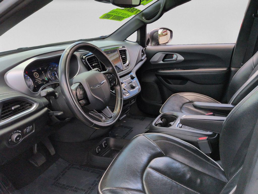 used 2019 Chrysler Pacifica car, priced at $18,402
