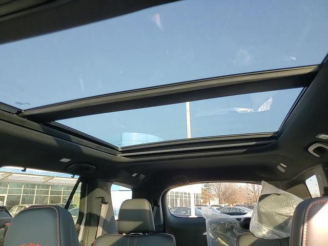 new 2025 Honda Pilot car, priced at $47,833