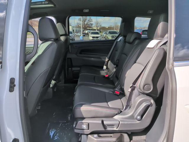 new 2026 Honda Odyssey car, priced at $43,522