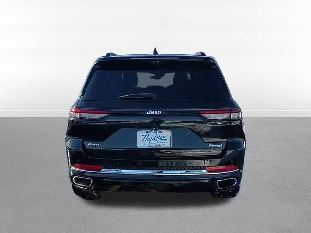 used 2022 Jeep Grand Cherokee car, priced at $33,400