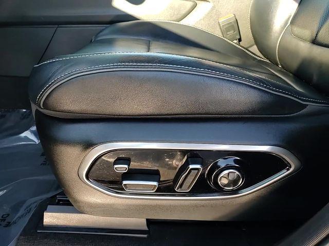 used 2022 Jeep Grand Cherokee car, priced at $33,400