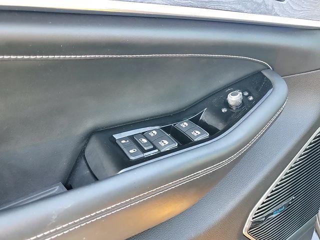 used 2022 Jeep Grand Cherokee car, priced at $33,400