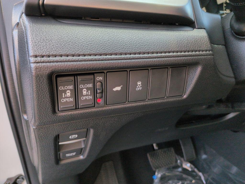 new 2026 Honda Odyssey car, priced at $42,902