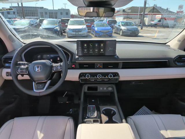 new 2026 Honda Pilot car, priced at $54,924