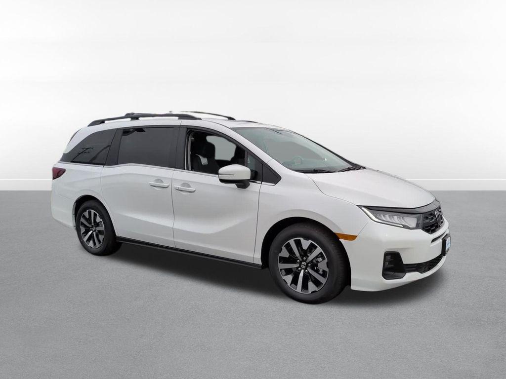 new 2026 Honda Odyssey car, priced at $43,383