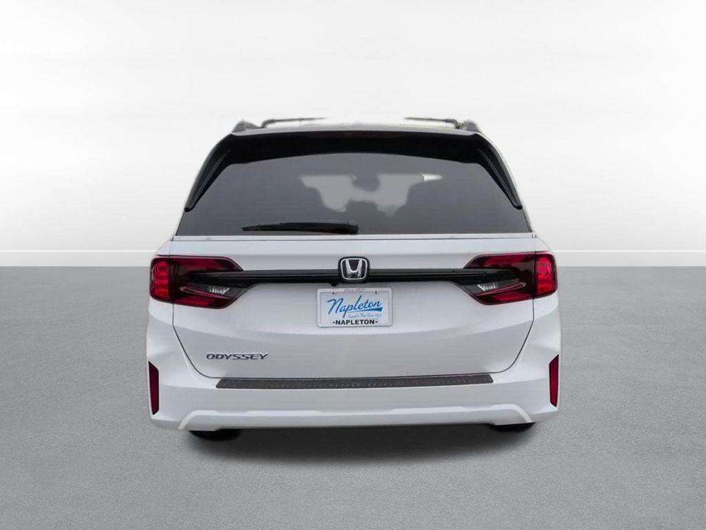 new 2026 Honda Odyssey car, priced at $43,383