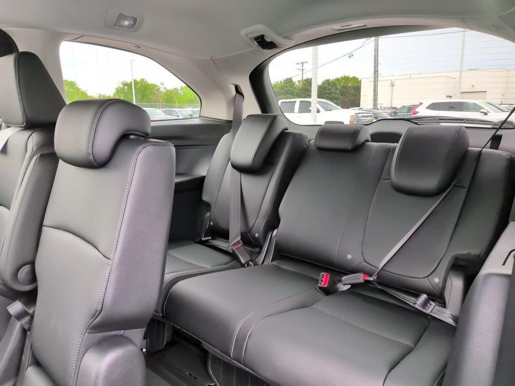 new 2026 Honda Odyssey car, priced at $43,383