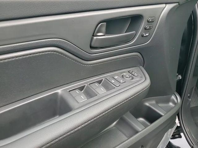 new 2026 Honda Odyssey car, priced at $42,669