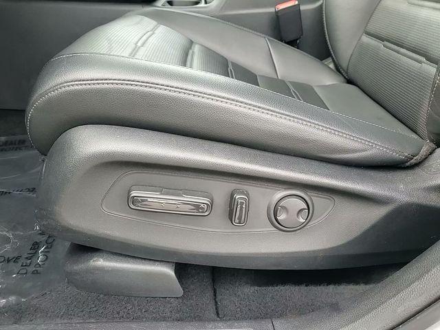 used 2025 Honda CR-V car, priced at $33,500