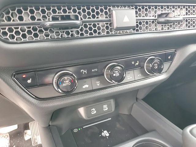 new 2026 Honda HR-V car, priced at $30,431