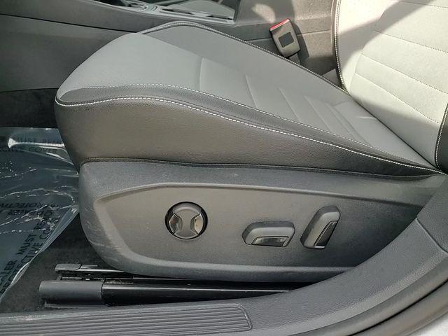 used 2025 Volkswagen Jetta car, priced at $19,900