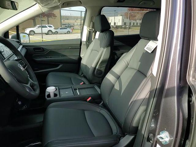 new 2026 Honda Odyssey car, priced at $43,729