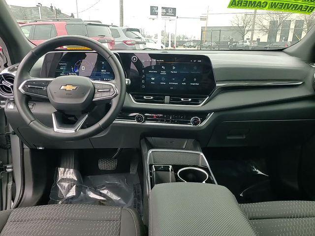 used 2025 Chevrolet Equinox car, priced at $22,500