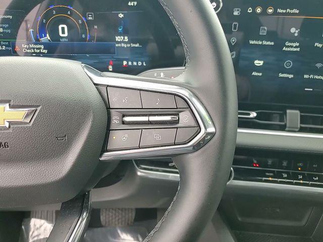 used 2025 Chevrolet Equinox car, priced at $22,500