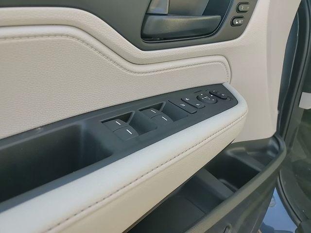 new 2026 Honda Odyssey car, priced at $43,182