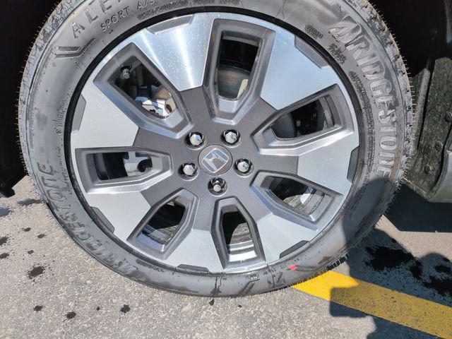 new 2026 Honda Pilot car, priced at $53,171