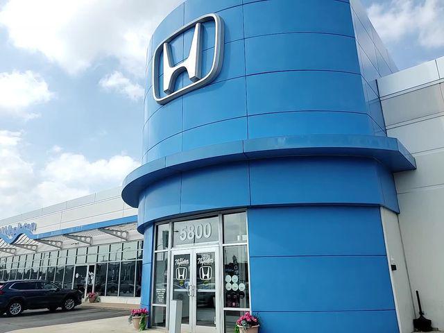 used 2019 Jeep Cherokee car, priced at $15,500