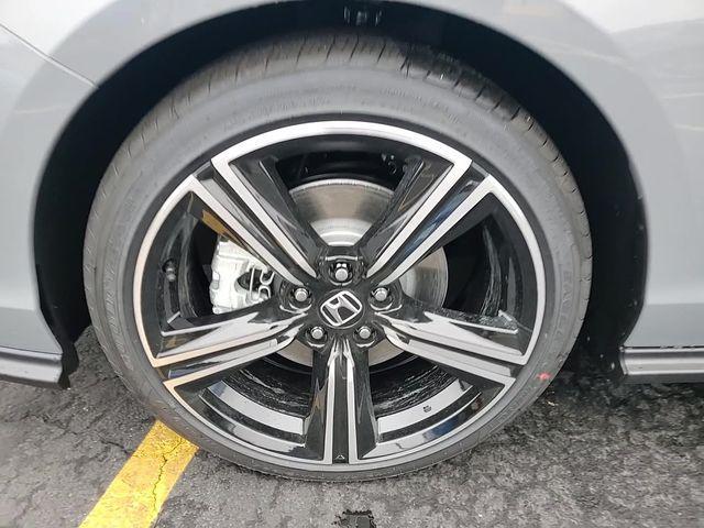 new 2025 Honda Accord Hybrid car, priced at $34,132