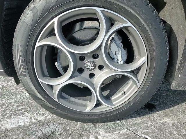 used 2022 Alfa Romeo Stelvio car, priced at $23,650