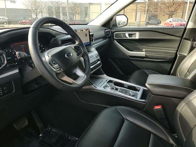 used 2024 Ford Explorer car, priced at $29,000