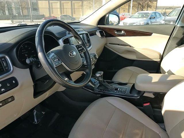 used 2019 Kia Sorento car, priced at $15,500