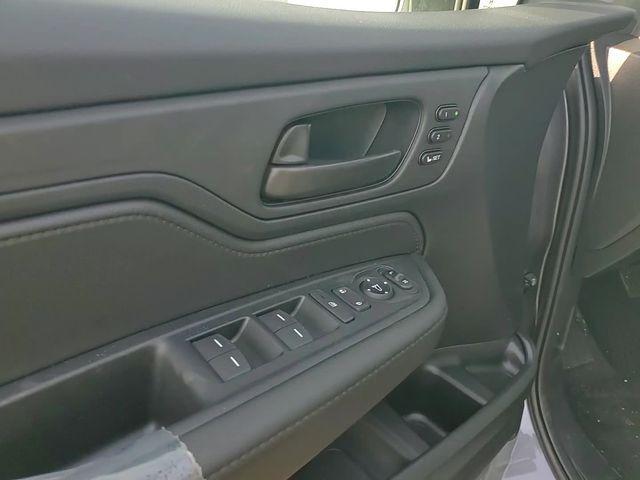 new 2026 Honda Odyssey car, priced at $43,729