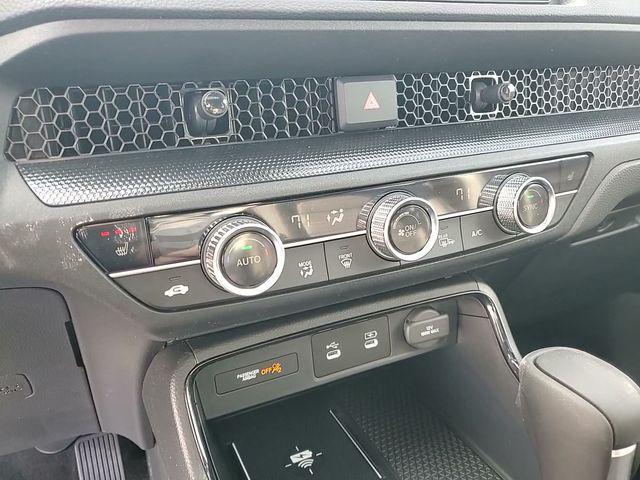 new 2026 Honda CR-V Hybrid car, priced at $40,447